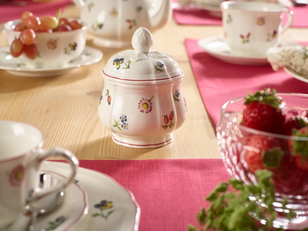 Villeroy&Boch - Petite Fleur - Cukiernica z pokrywką