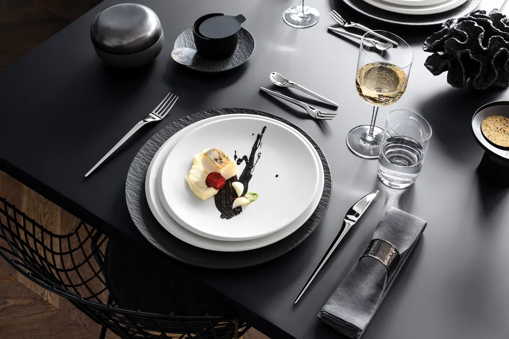 Villeroy&Boch - NewMoon - Talerz sałatkowy 24cm