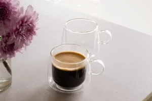 Villeroy&Boch - Artesano Hot&Cold Beverages - Zestaw szklanek z uchwytem do kawy 2el.