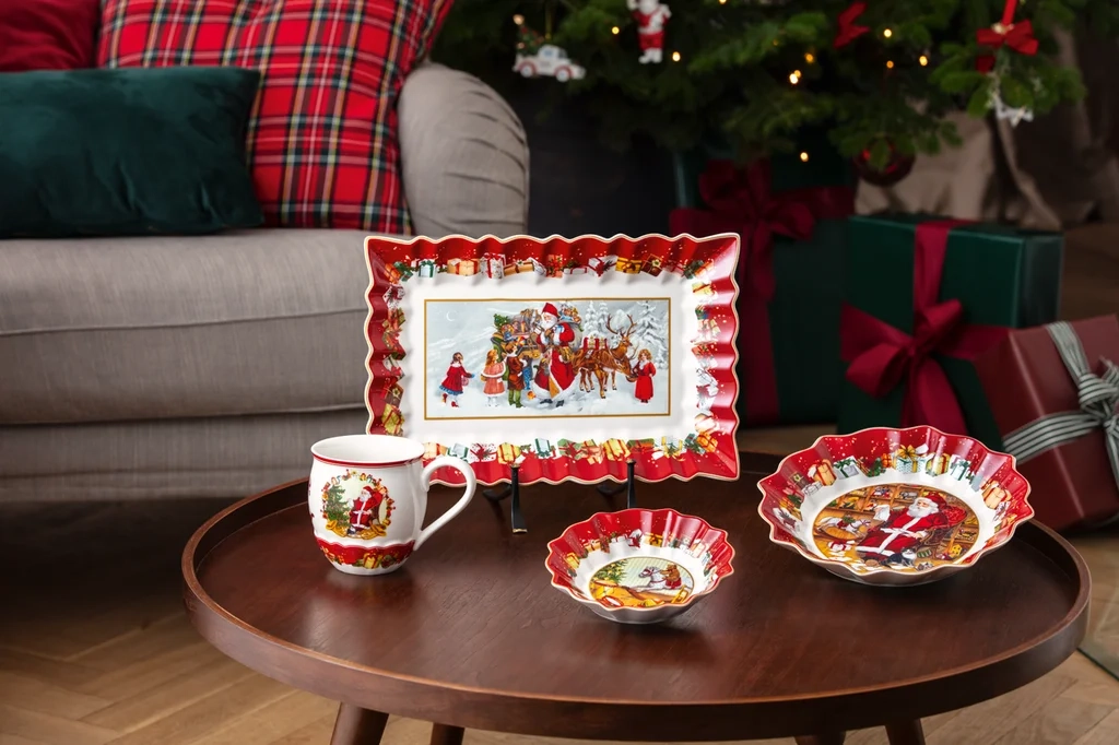 Villeroy&Boch - Toy's Fantasy - Talerz na ciasto Dzieci ze Św. Mikołajem 35cm