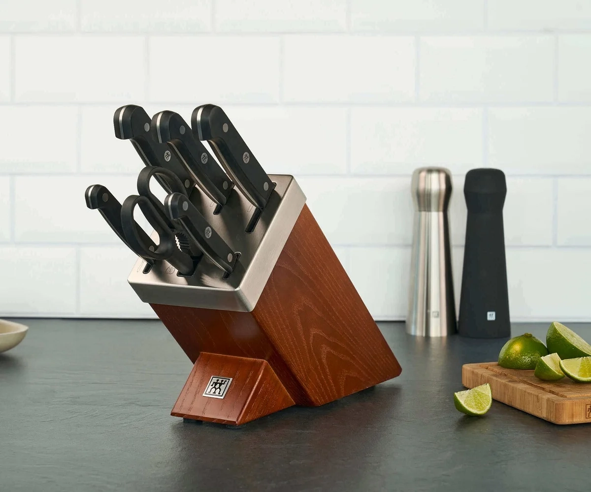 Zwilling® Gourmet - Zestaw noży w bloku ostrzącym 7el.