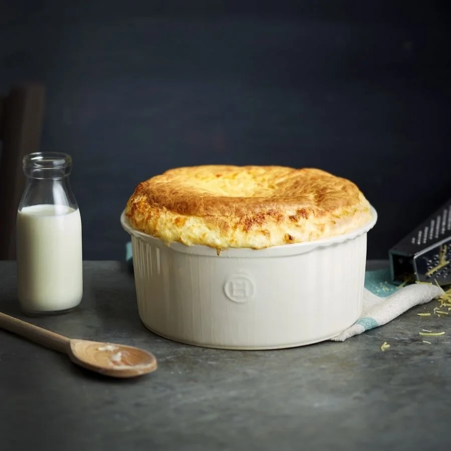 Emile Henry - Naczynie do sufletów - 2,45l - czerwony - obrazek 4