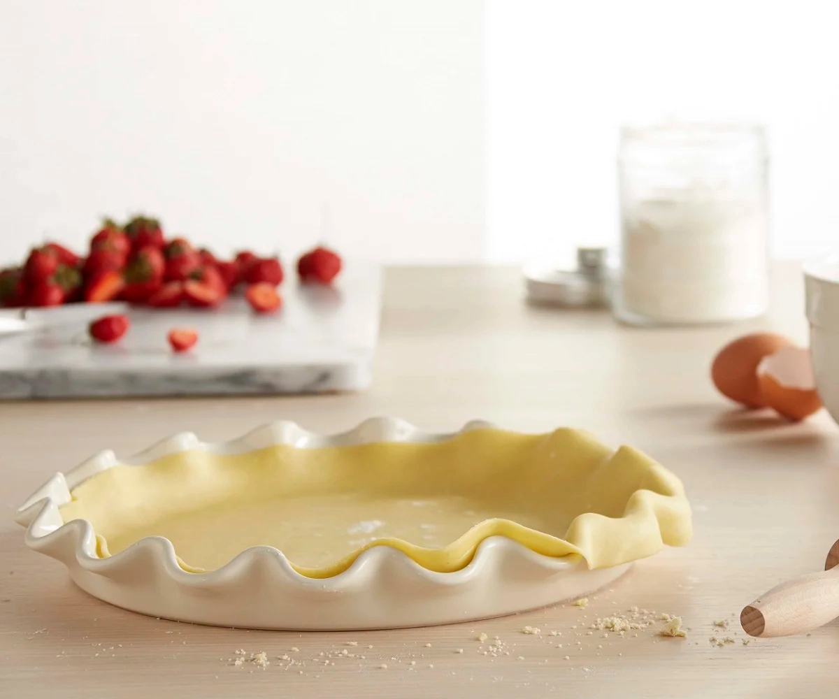 Emile Henry - Naczynie do tarty z falbaną - 33cm - kremowy