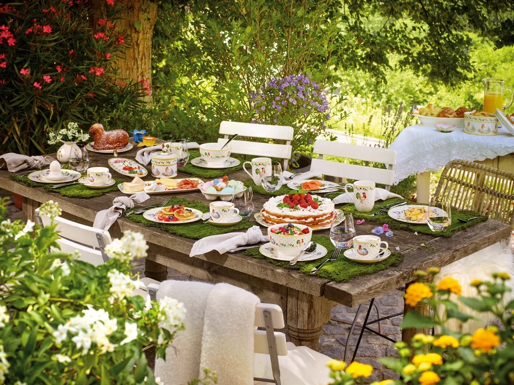 Villeroy&Boch - Spring Awakening - Półmisek na jajka Kogut i Kura