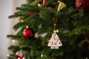 Villeroy&Boch - Christmas Classic - Zawieszka choinka 2025