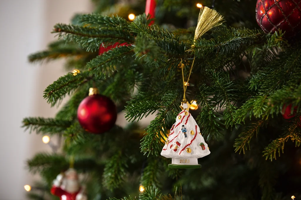 Villeroy&Boch - Christmas Classic - Zawieszka choinka 2025