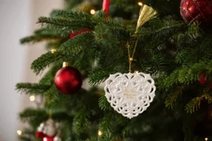 Villeroy&Boch - Christmas Classic - Zawieszka serce 2025